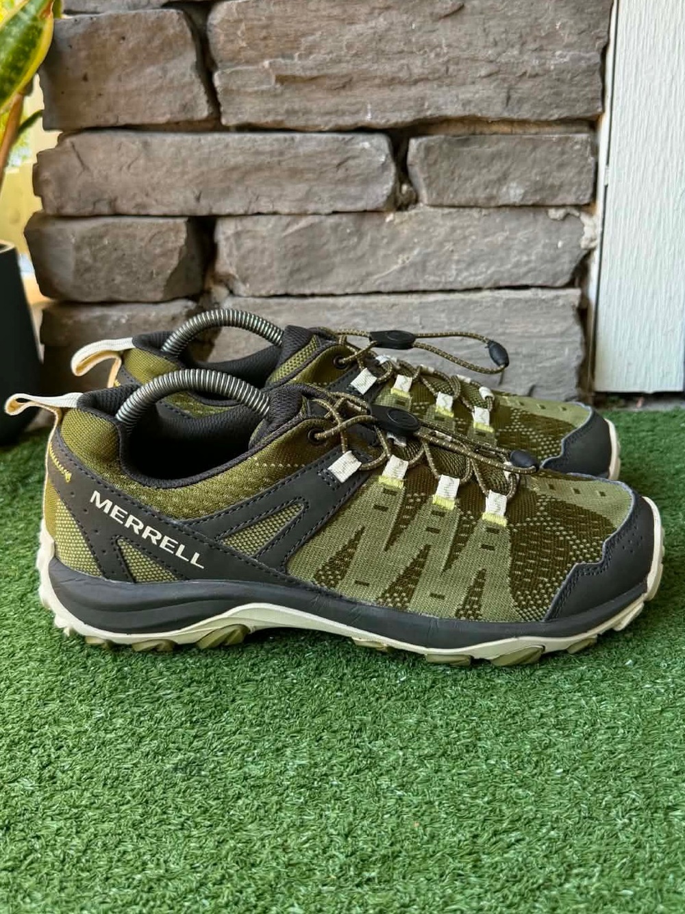 Merrell Accentor 3 Olive Moss Mens Hiking Sneakers - Picture 2 of 8
